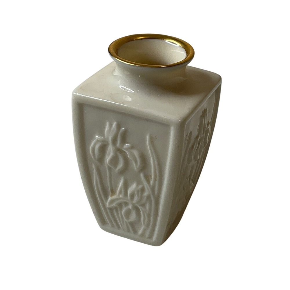Vtg Lenox Iris Mini Bud Vase 24K Gold Rim Fine China Porcelain Cottagecore Flaw